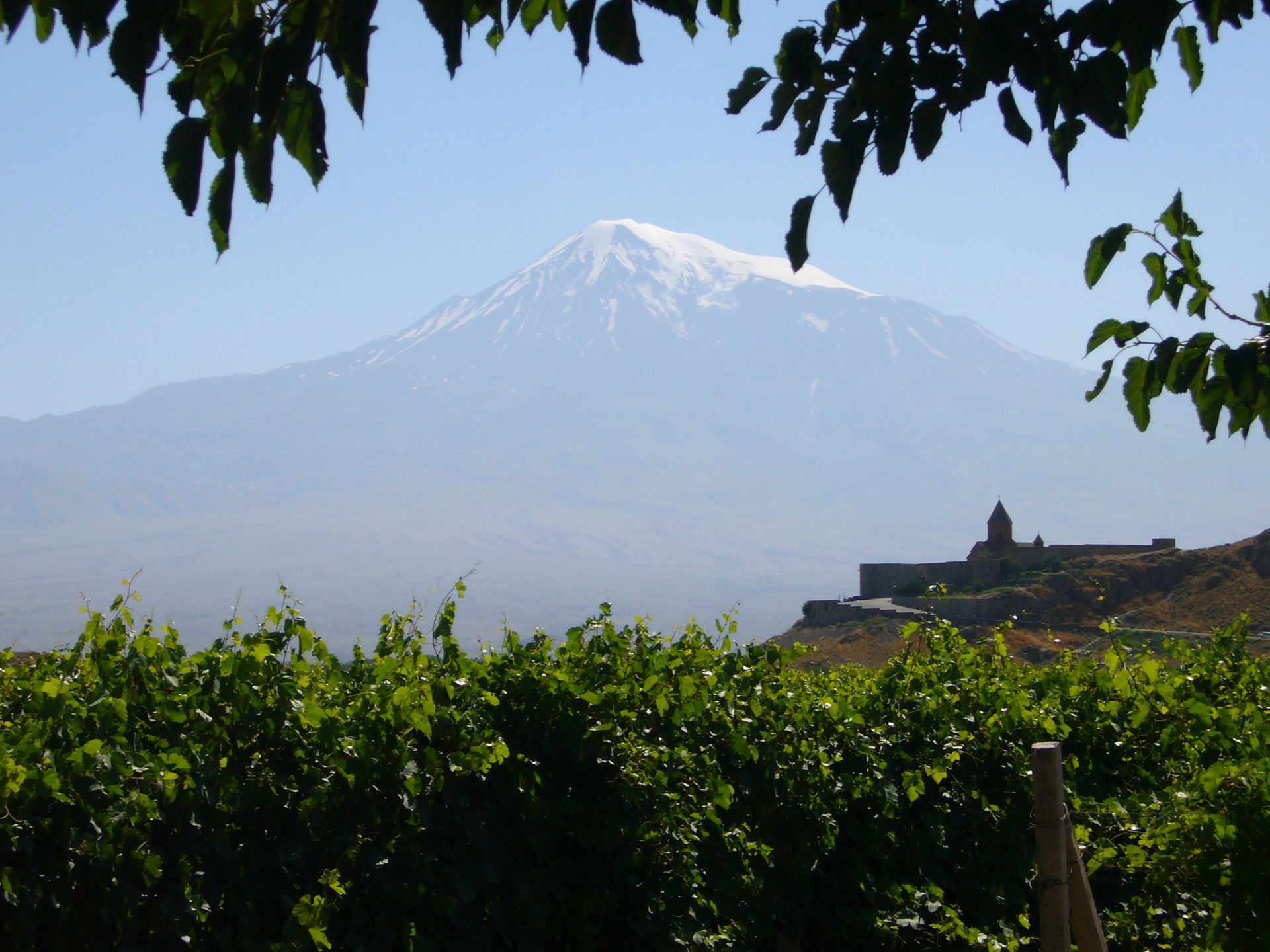 armenie-2010-juillet-30-9-monastere-khor-virap-et-ararat-sofy-leddet-704.jpg