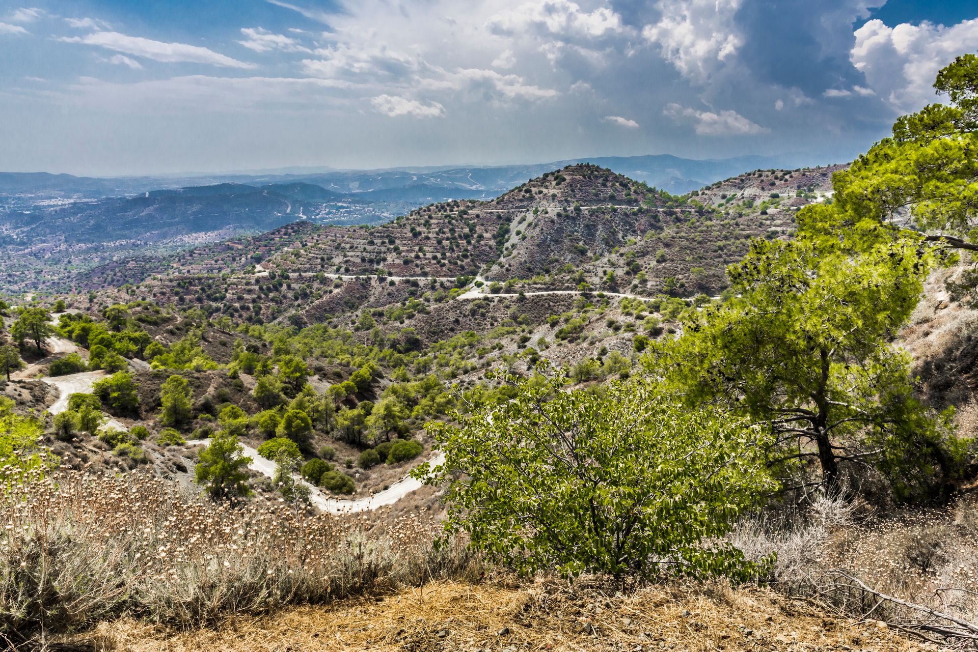 ciel nuageux au-dessus des montagnes de troodos(c)istock-ivan_off-845896844.jpg