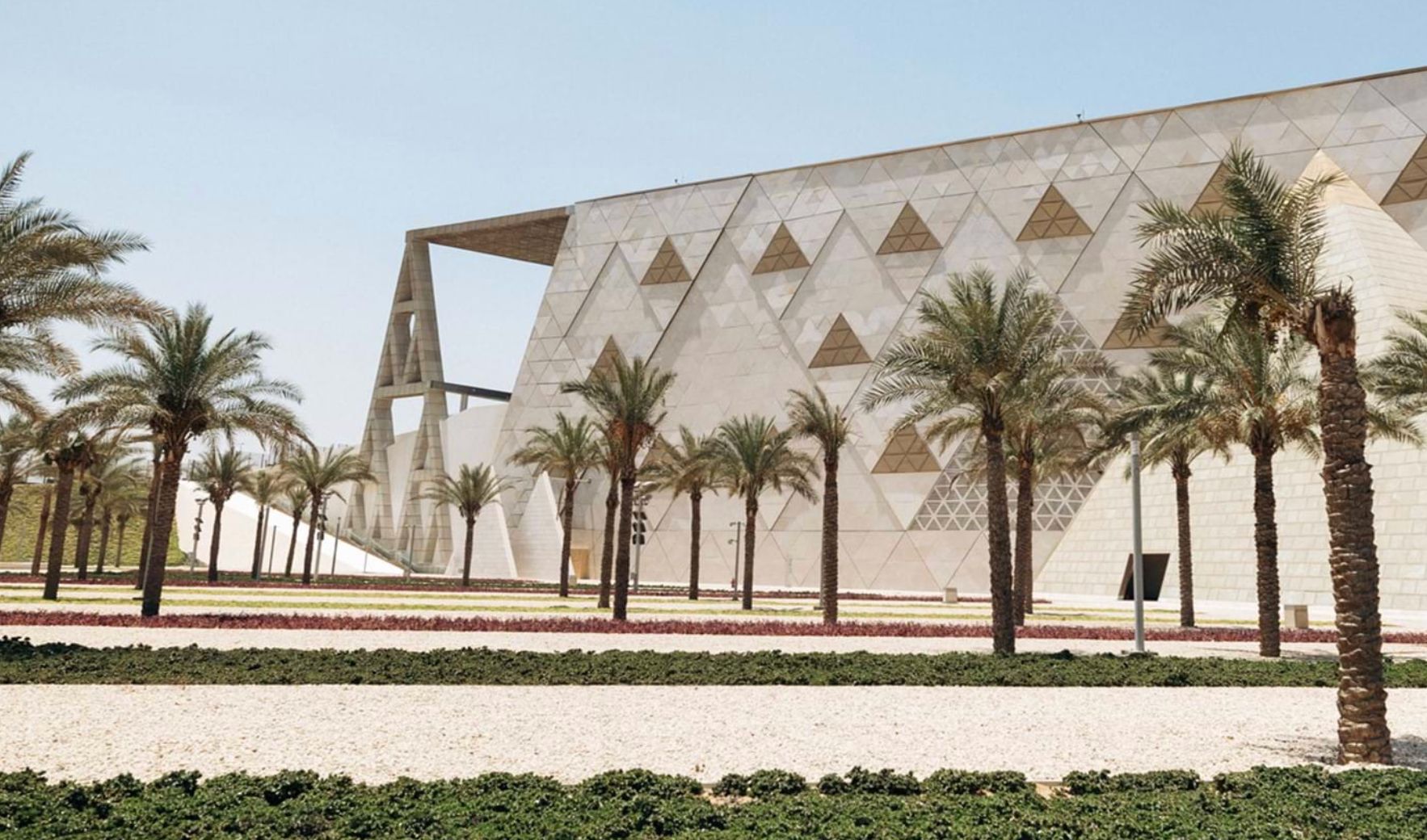 Le Grand Musée égyptien du Caire : architecture du pouvoir et récit national