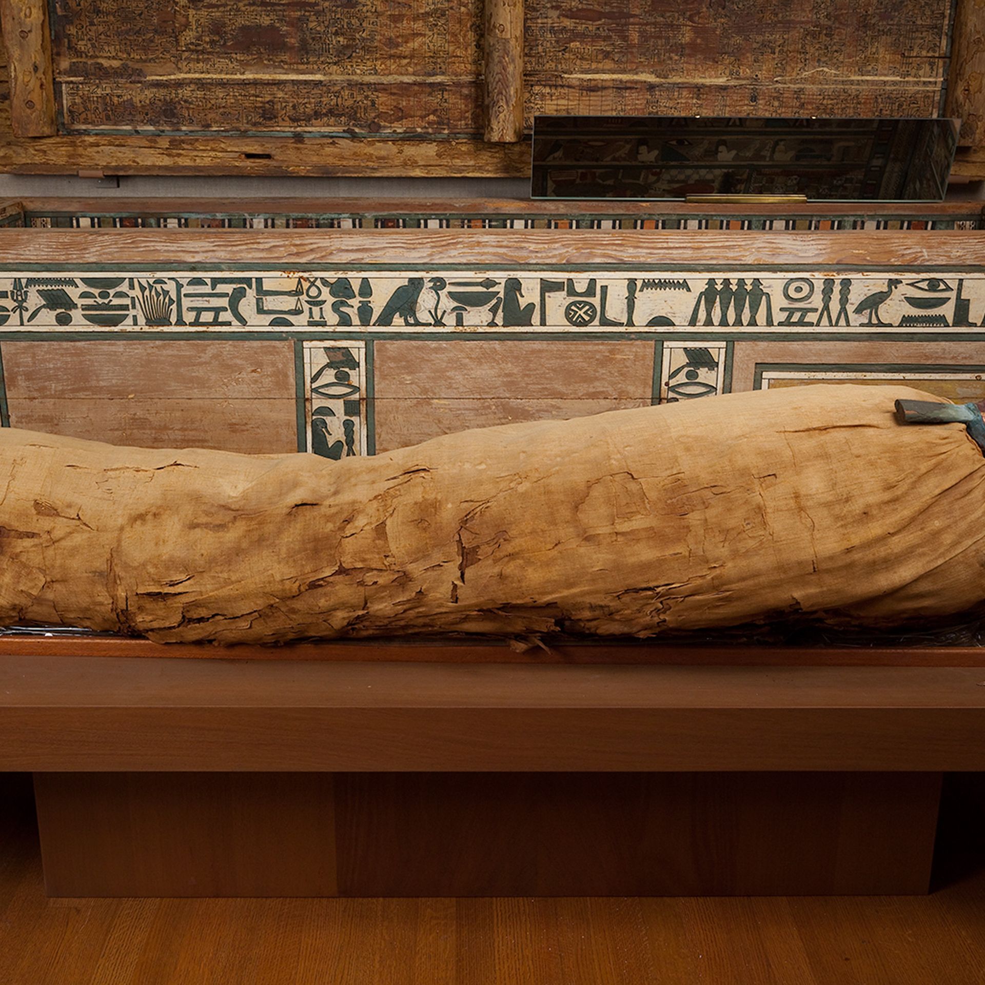 Montrer les morts : enjeux éthiques de l’exposition des momies