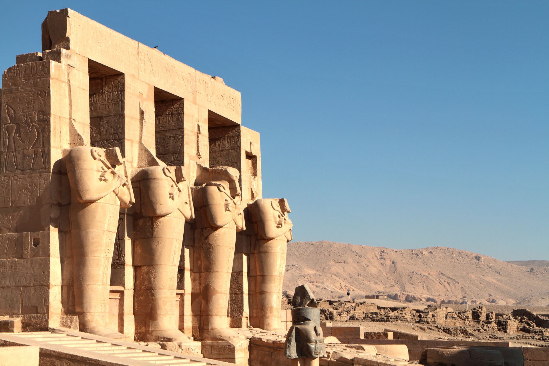 Louxor : la ville de la démesure