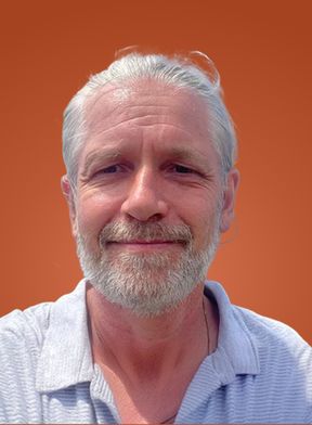 tanguy-de-saint-cyr.jpg
