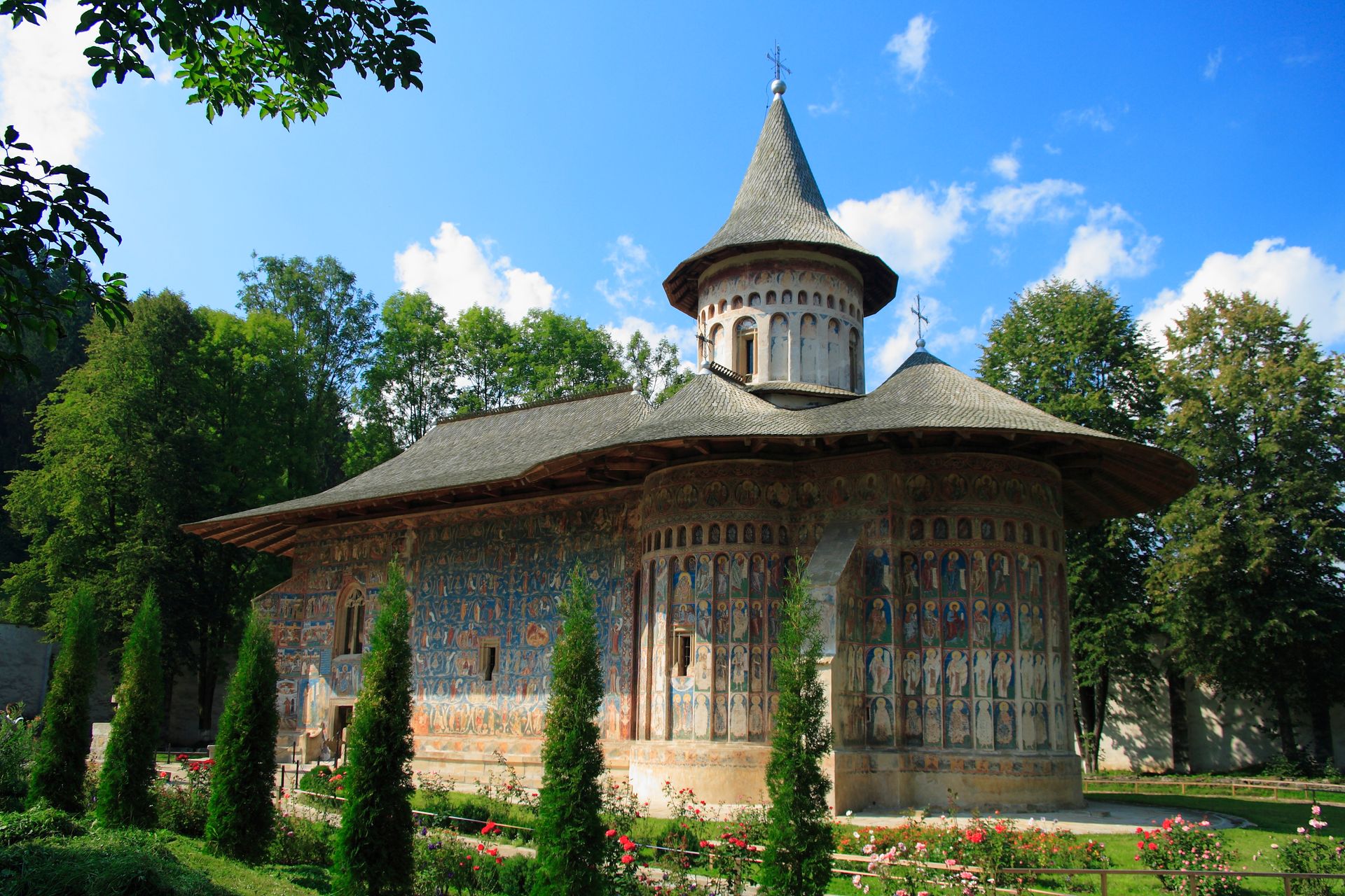 Le monastère Voronet -  Roumanie ©iStock