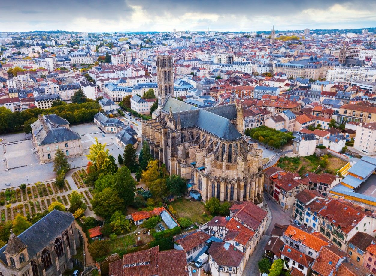 La cathédrale de Limoges - France