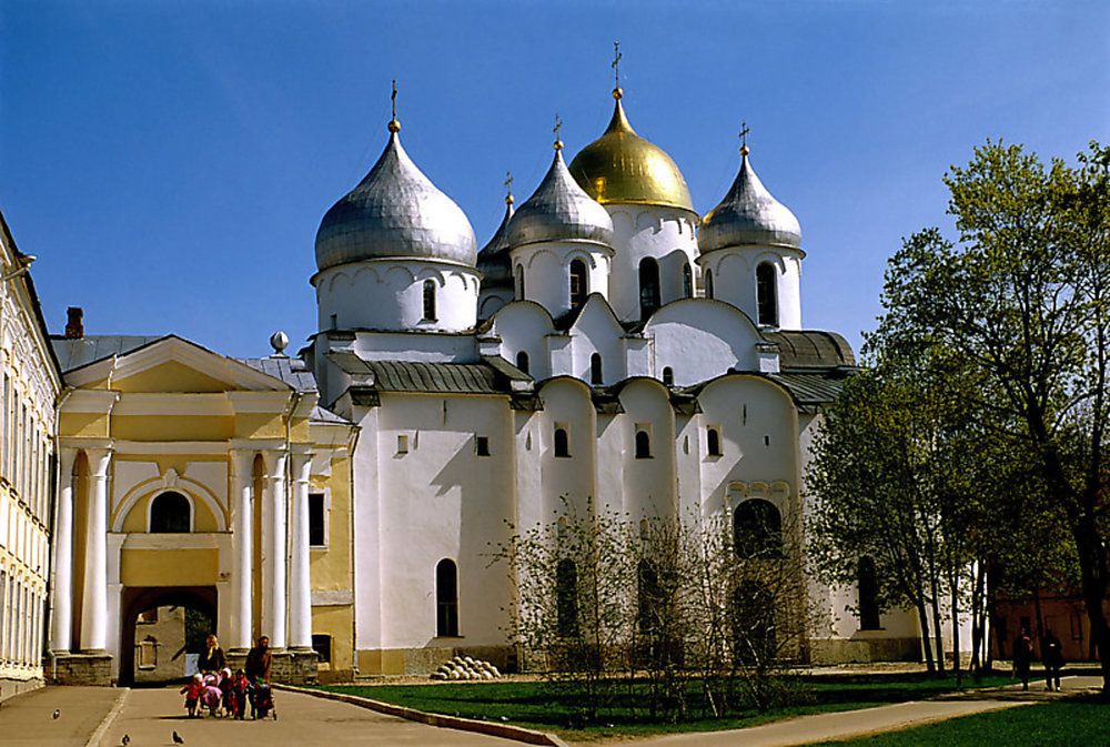 Cathédrale Sainte-Sophie, Novgorod - Russie ©iStock
