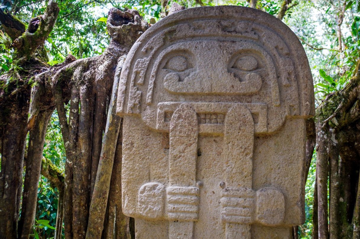 Statue du Parc archéologique de San Agustin - Colombie ©julianpetersphotography