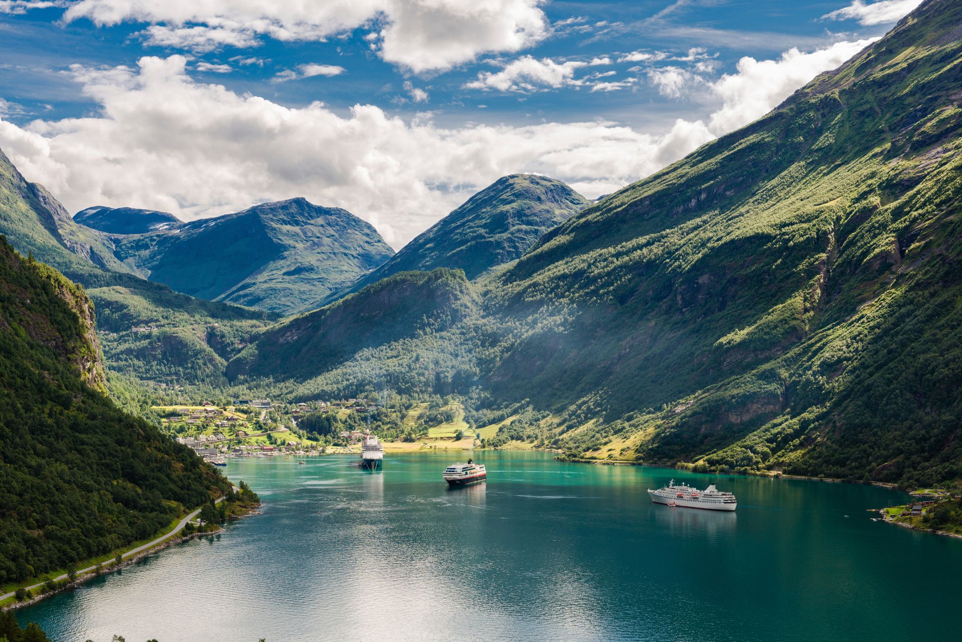 Fjord Geiranger - Norvège ©Thinkstock