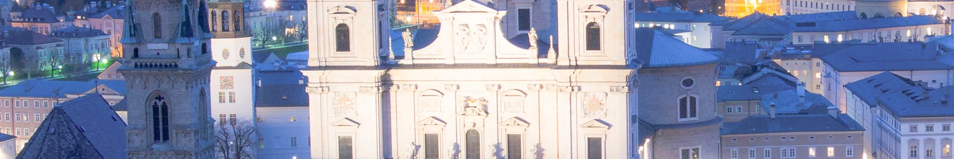 Cathedrale de Salzbourg la nuit @werdepate