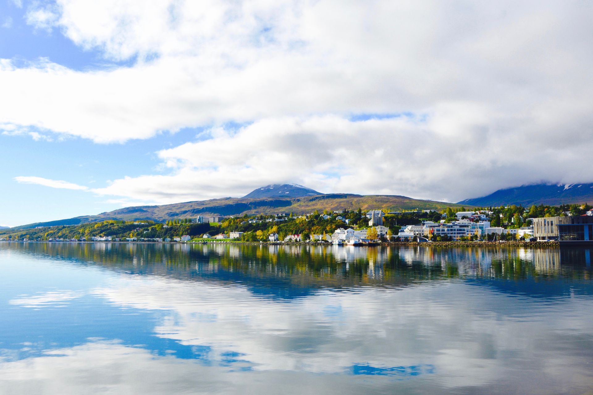 Lac Akureyri - Islande ©iStock