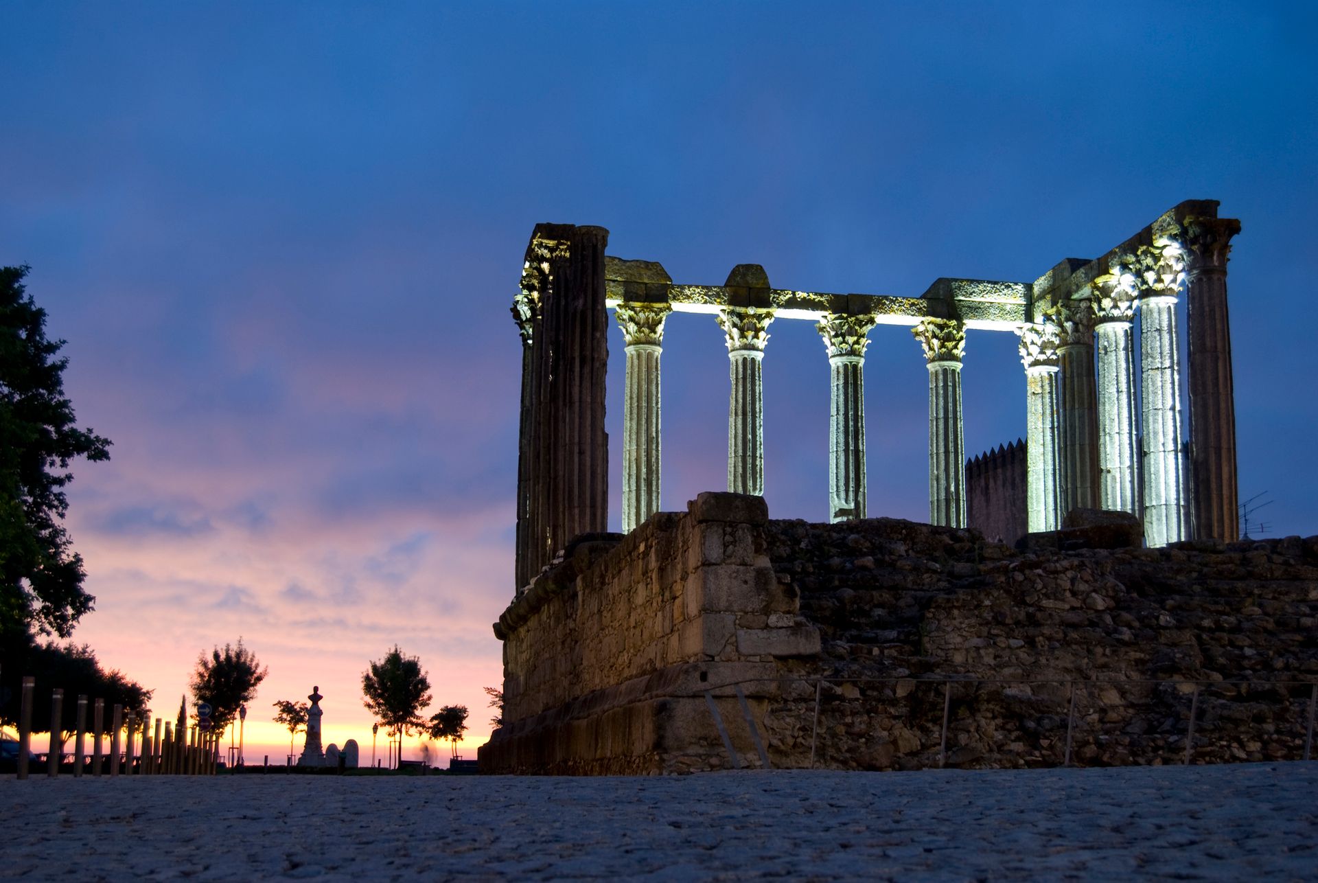 Temple de Diane, Evora