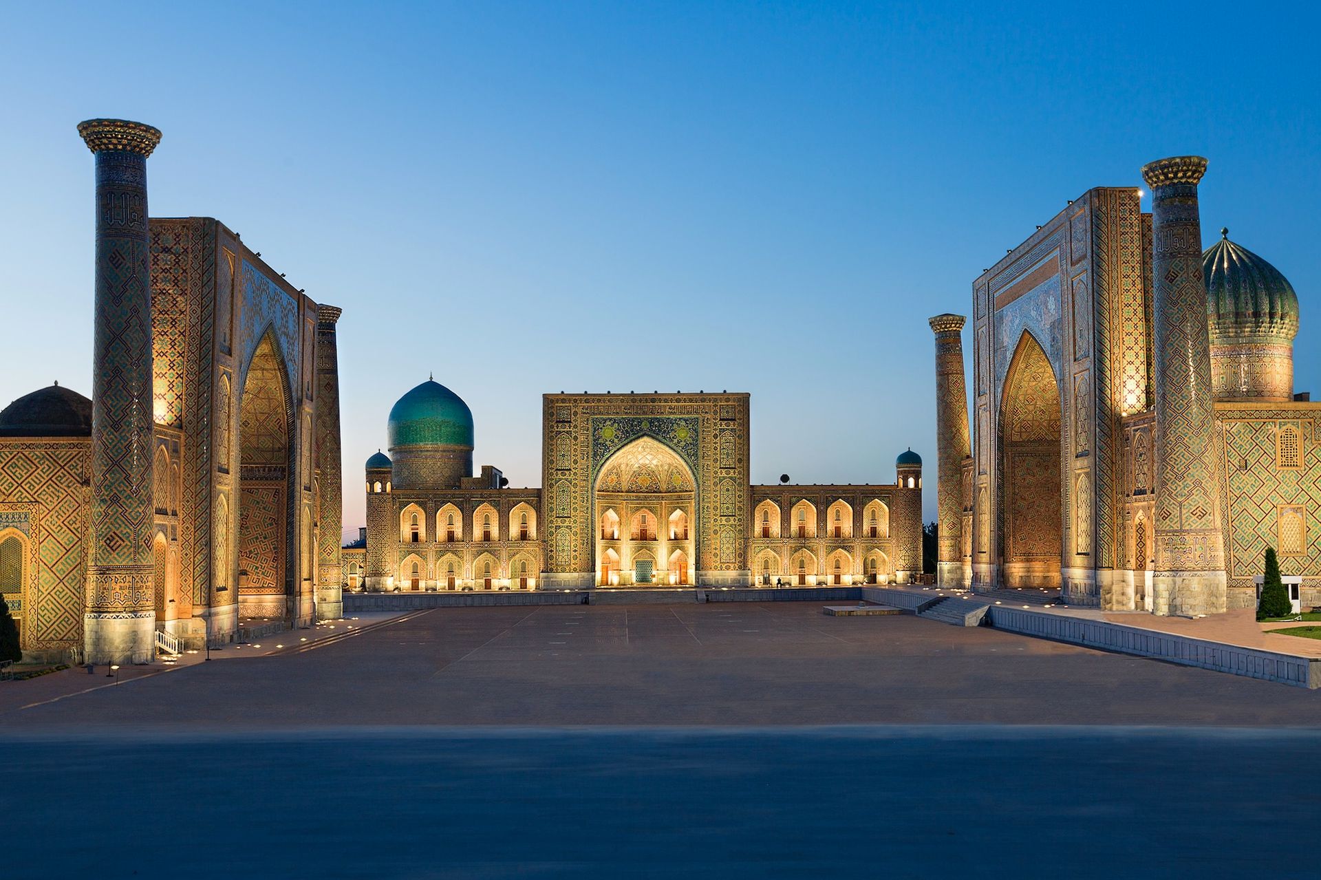 Place Reghistan de nuit, Samarcande - Ouzbékistan