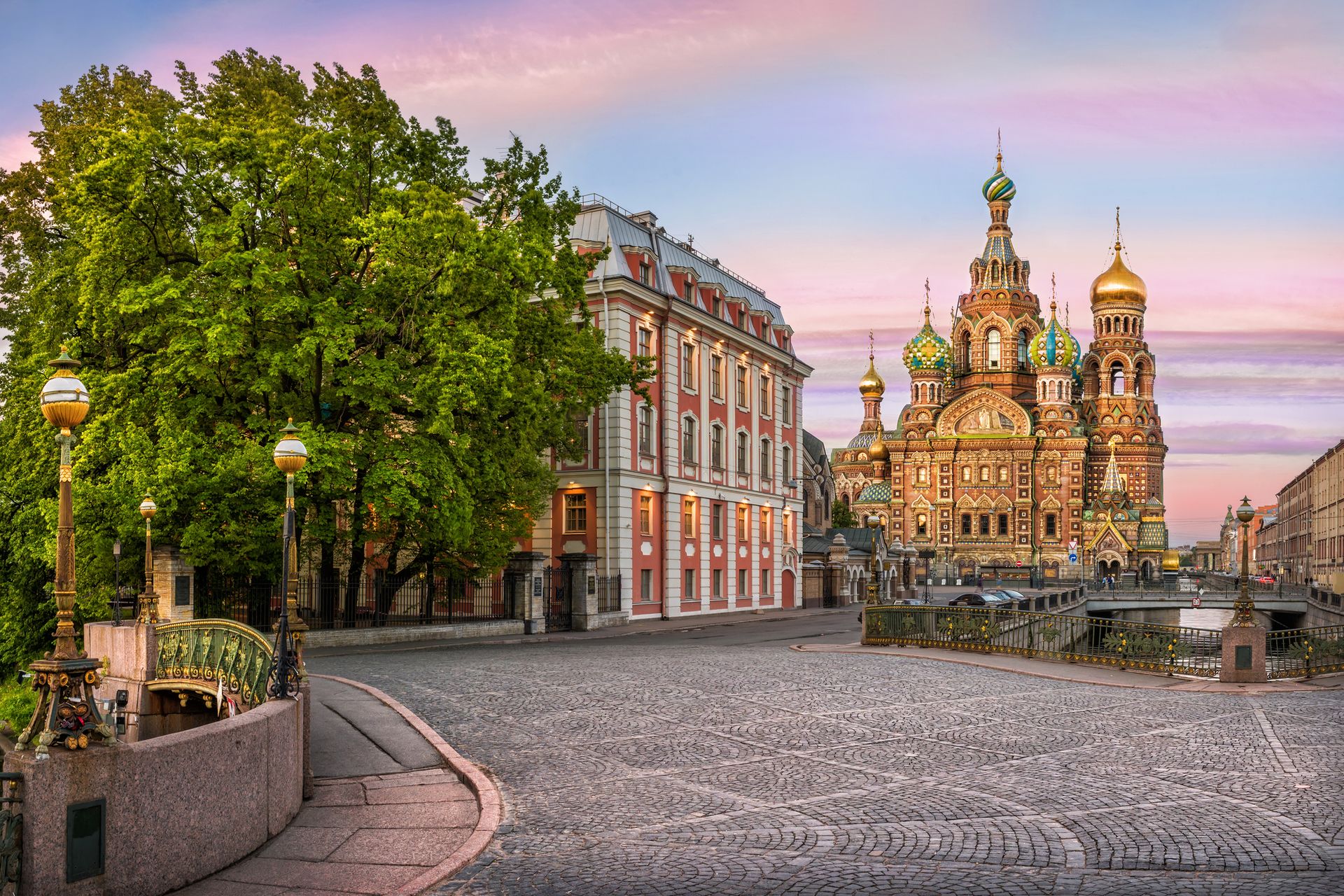 Saint-Pétersbourg - Russie © iStock
