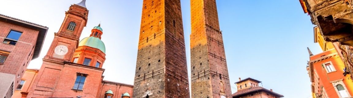 Les deux tours de Bologne - Italie