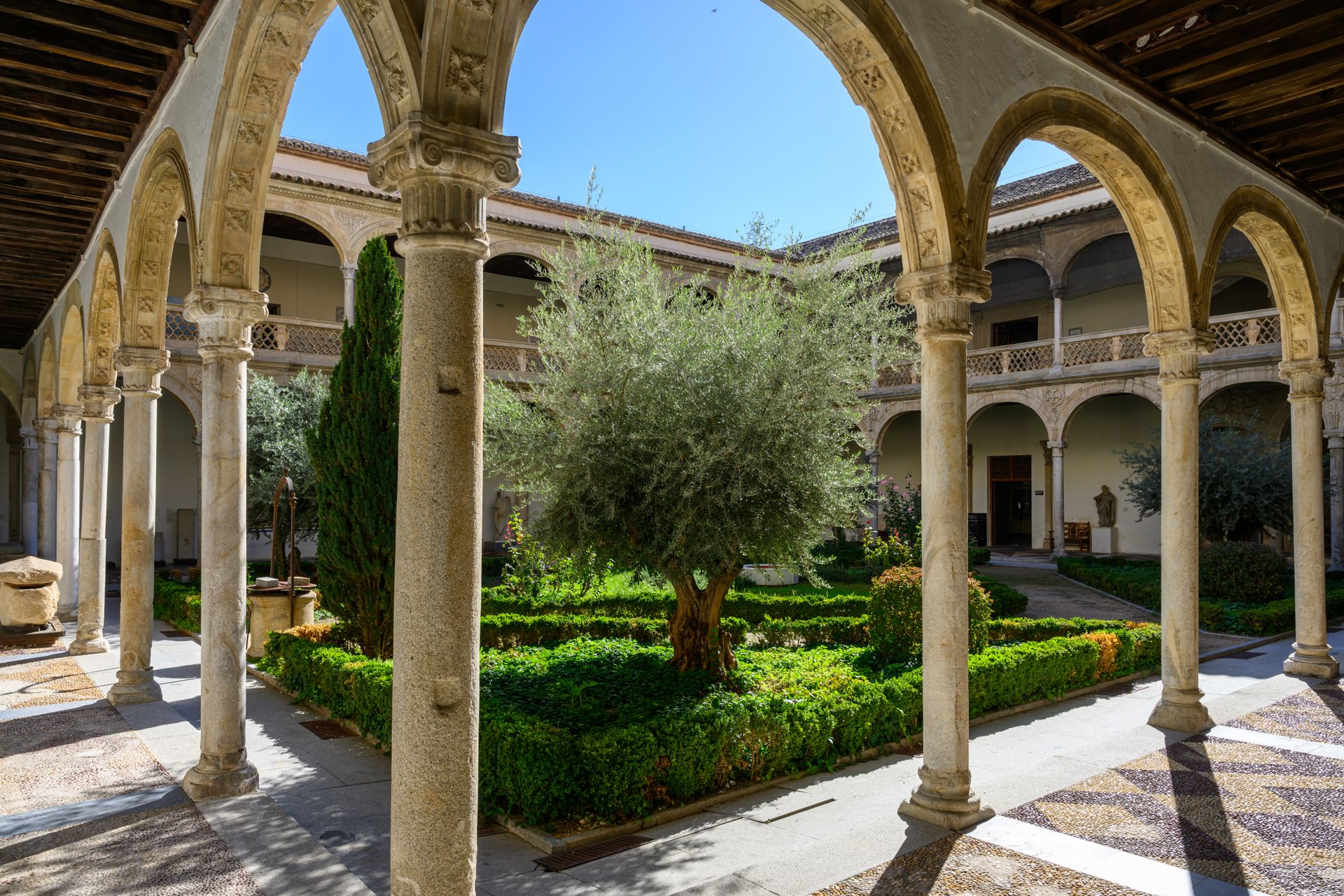 Hôpital de Santa Cruz, Tolède