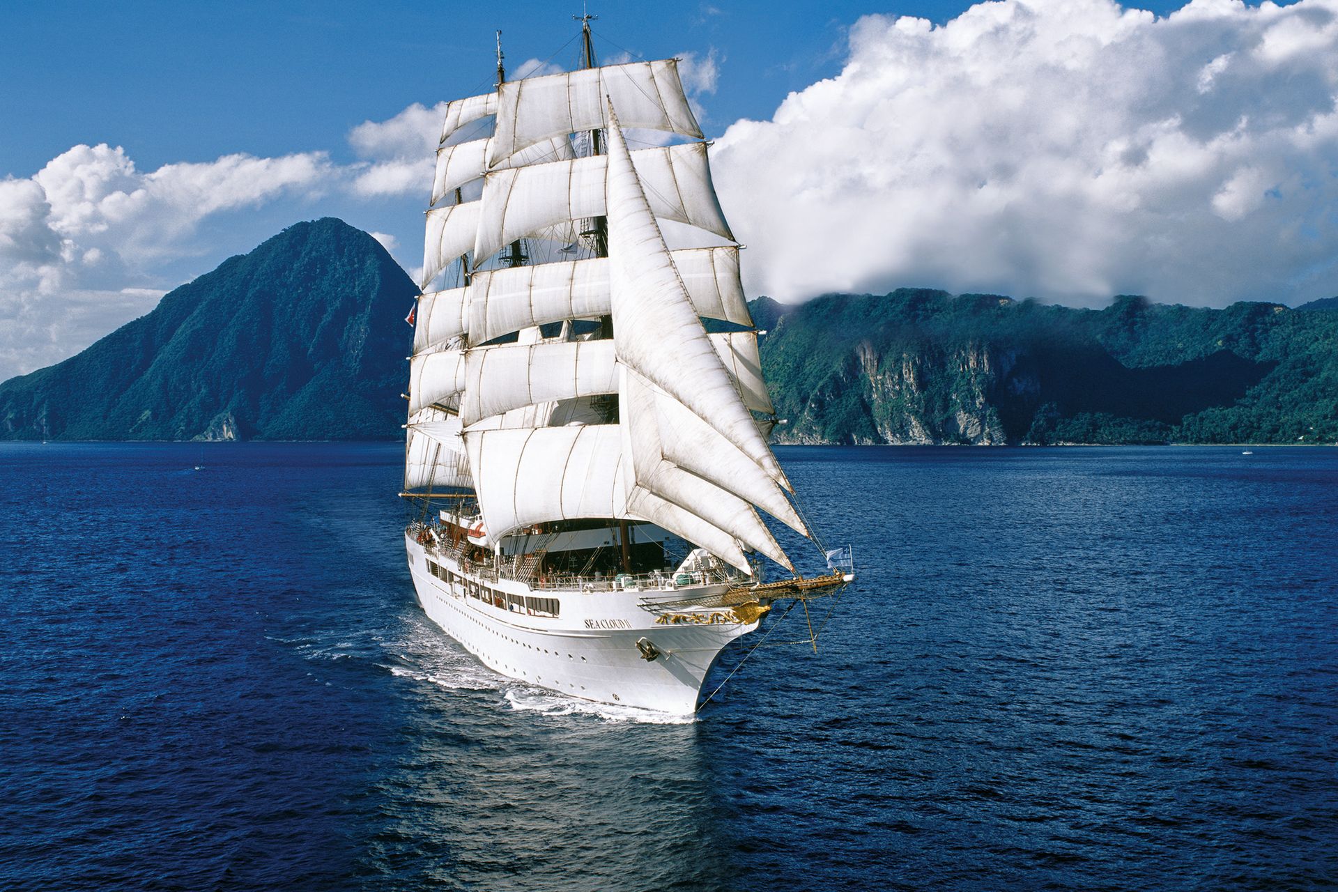 Le Sea Cloud II
