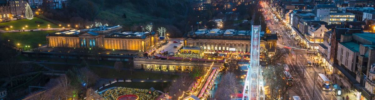 Marché de Noël et fête foraine à Edimbourg ©VisitScotland / Kenny Lam