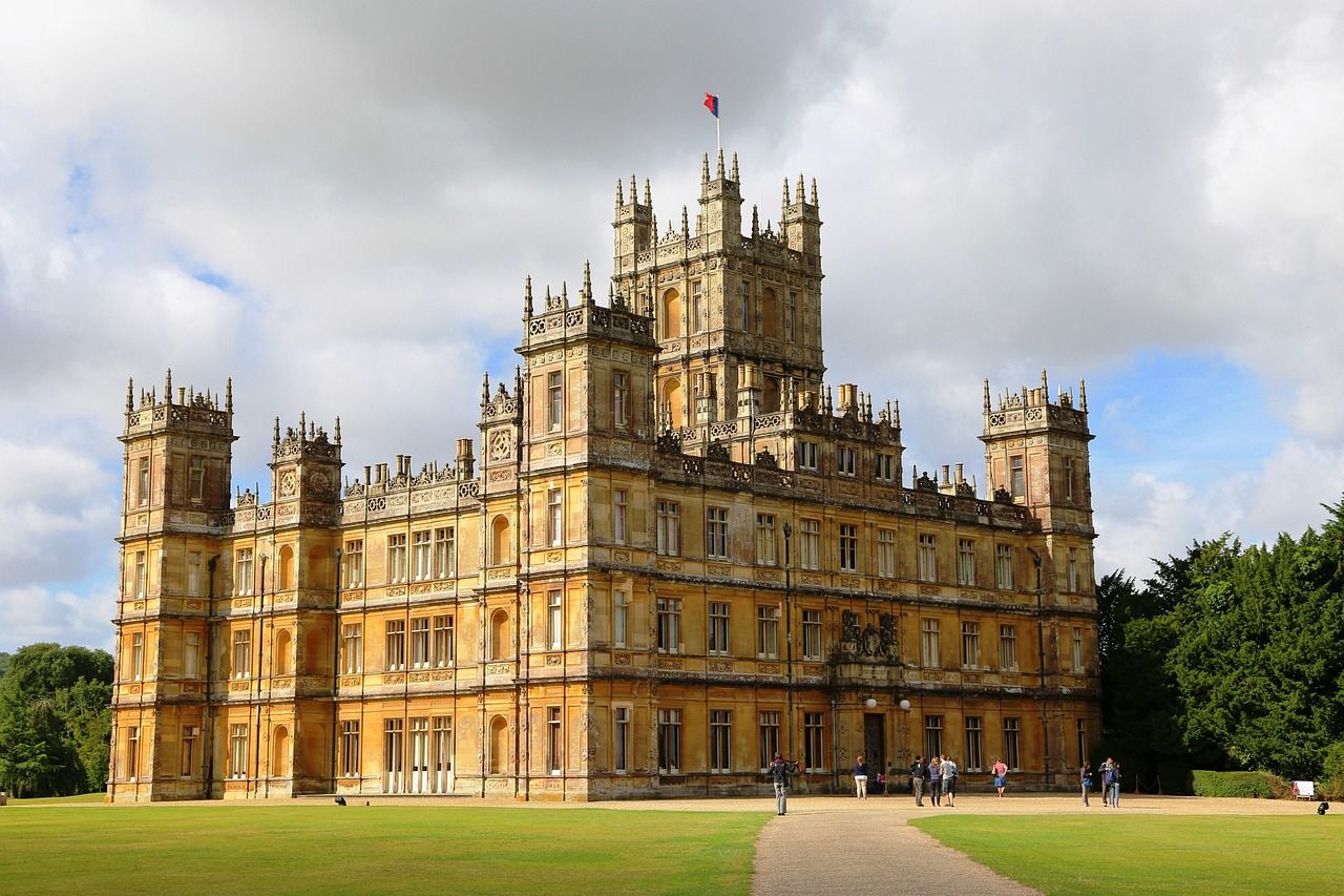 Highclere Castle, lieu de tournage de la série « Downton Abbey »
