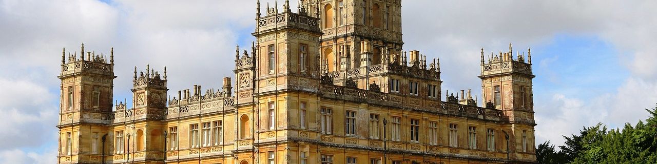 Highclere Castle, lieu de tournage de la série « Downton Abbey »