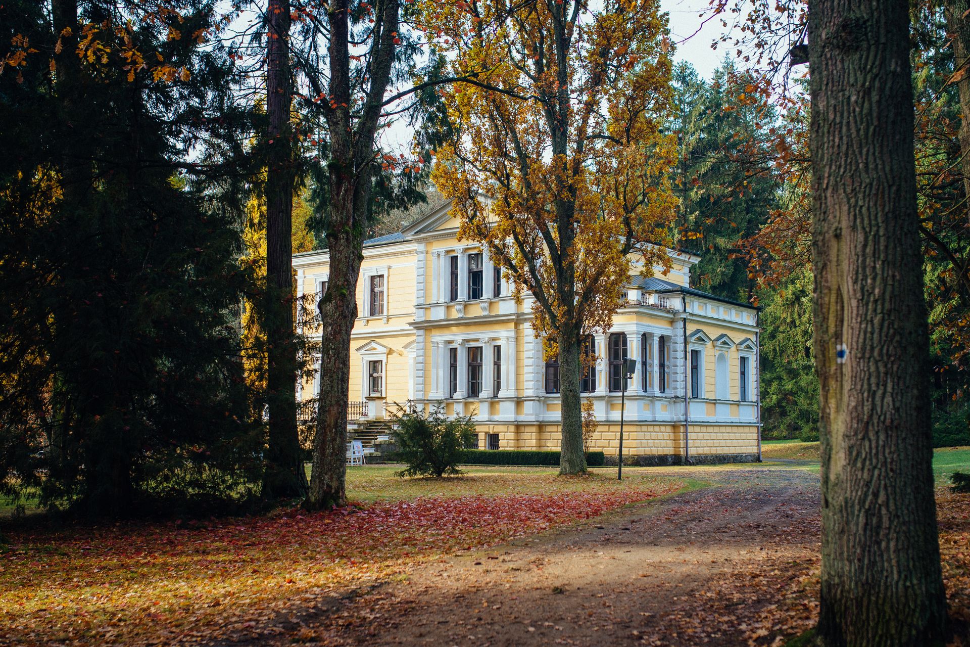 Mémorial Dvořák, extérieur - Vysoká en Bohême Centrale